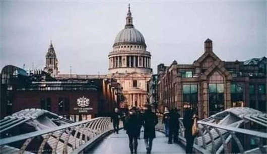 <a style='color:#268bd1;cursor:pointer;' href='/'>移民德國(guó)</a>,特批投資申請(qǐng)?jiān)斍榱私庖幌? alt=