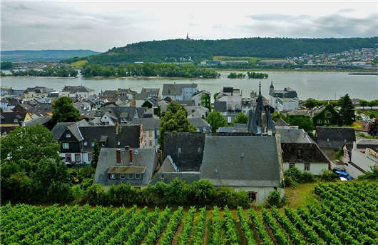 <a style='color:#268bd1;cursor:pointer;' href='/jyyl.html'>德國高等教育</a>機構的入學要求介紹   德國高等教育機構的入學要求介紹