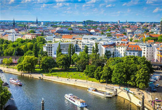 慕尼黑大學(xué)位居榜首 慕尼黑大學(xué)位居榜首