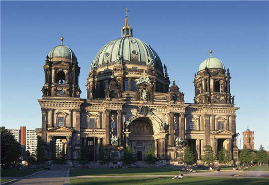 教育與中國的學(xué)生有這什么樣的關(guān)系 教育與中國的學(xué)生有這什么樣的關(guān)系