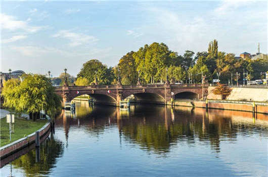 德國養(yǎng)老金制度之德國的補(bǔ)充養(yǎng)老金 德國養(yǎng)老金制度之德國的補(bǔ)充養(yǎng)老金