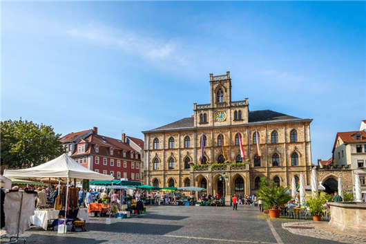 1574403192676201.jpg shutterstock_519001177.jpg