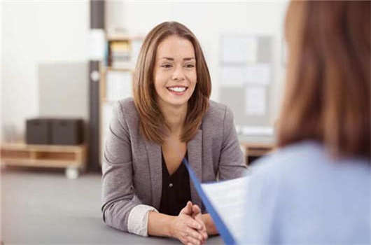 選擇歐盟藍卡簽證，這八個問題一定要明白！