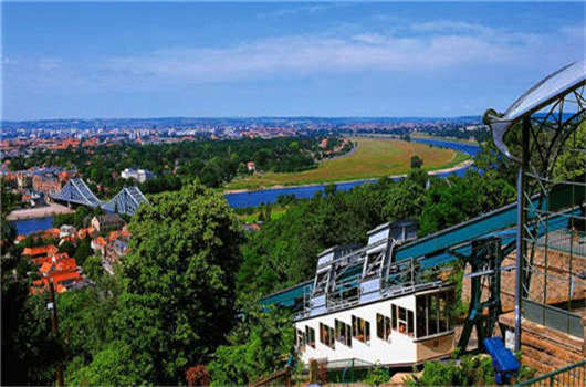 德國(guó)移民誤區(qū)解讀,看看那些讓您困擾的移民問(wèn)題吧! 德國(guó)移民誤區(qū)解讀,看看那些讓您困擾的移民問(wèn)題吧!